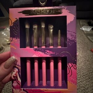 BNWT Paris Hilton 5 Pc Eye Brush Collection
